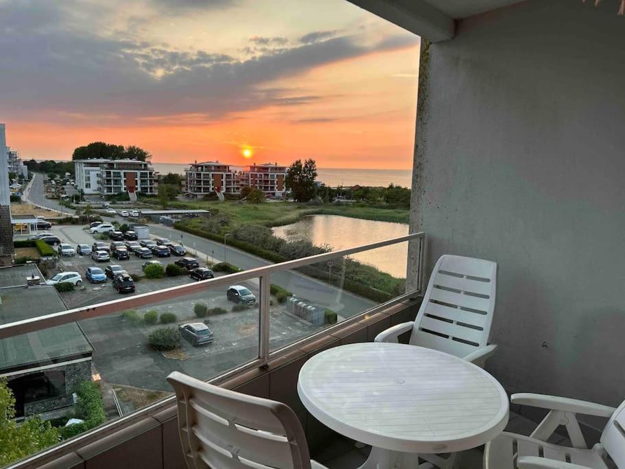 Seaview, Beach, Sunsets, Nature هايليغنهافن المظهر الخارجي الصورة